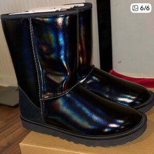 UGG Shiny Black Footwear
